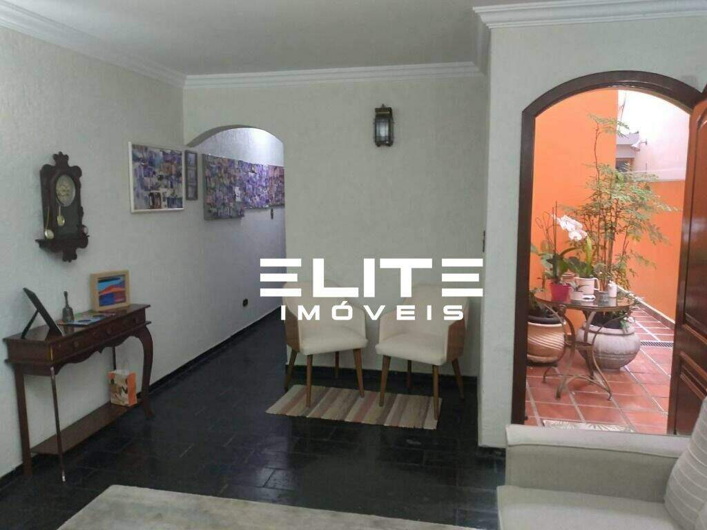 Sobrado à venda no Jardim do Estádio: 