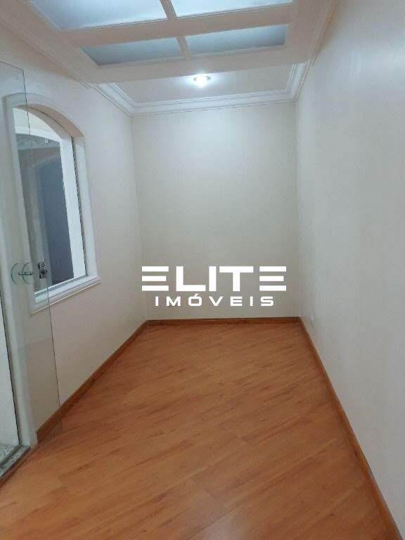 Sobrado à venda no Vila Valparaíso: 