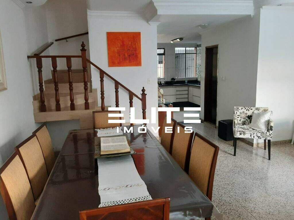 Sobrado à venda no Jardim Jamaica: 