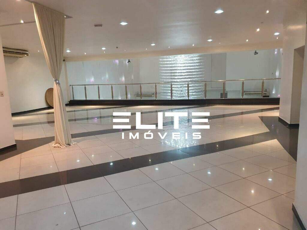 Prédio à venda no Bairro Jardim: 