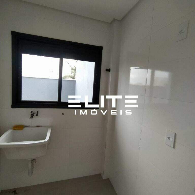 Apartamento à venda no Baeta Neves: 