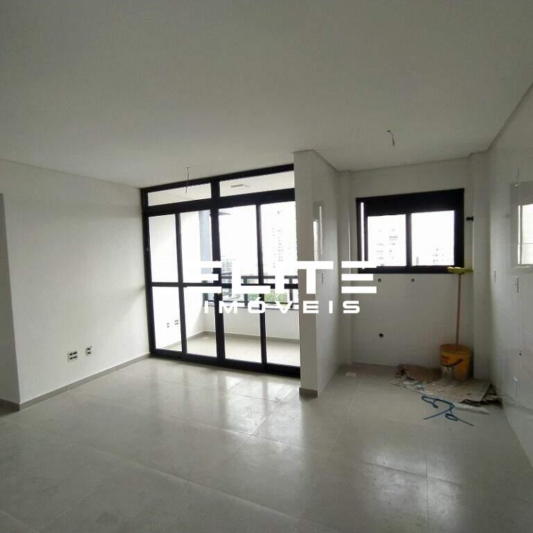 Apartamento à venda no Baeta Neves: 