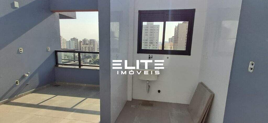 Cobertura à venda no Baeta Neves: 