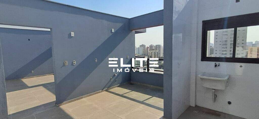 Cobertura à venda no Baeta Neves: 