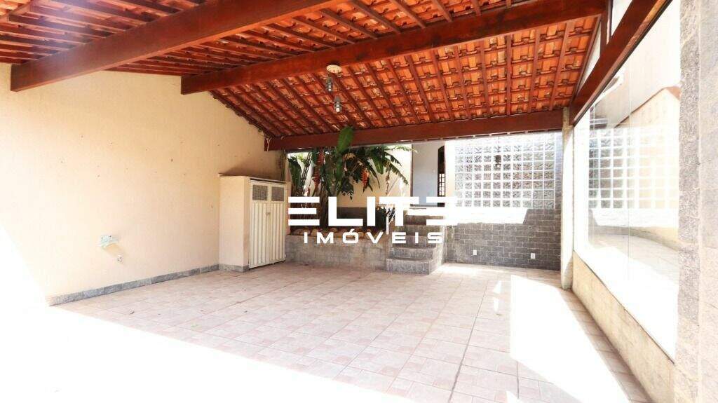 Sobrado à venda no Vila Camilópolis: 