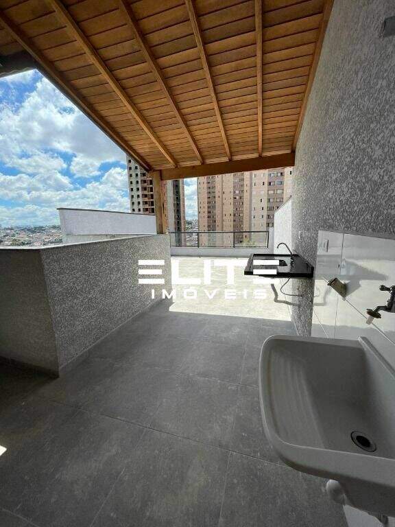 Cobertura à venda no Utinga: 