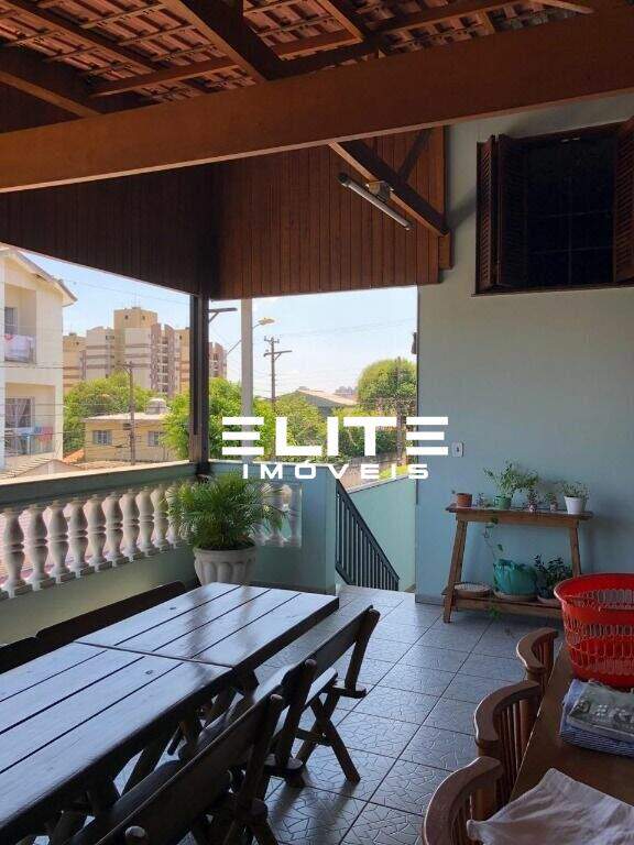 Sobrado à venda no Jardim Cambuí: 