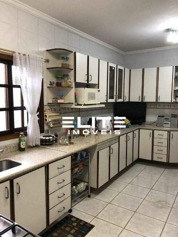 Sobrado à venda no Jardim Cambuí: 