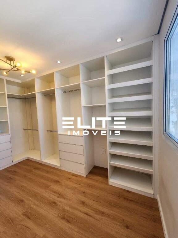 Sobrado à venda no Vila Valparaíso: 