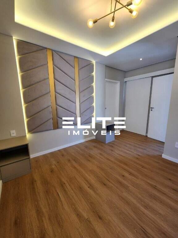 Sobrado à venda no Vila Valparaíso: 