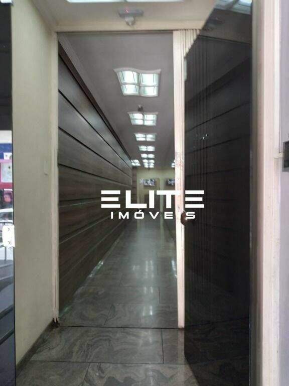 Sala à venda no Centro: 