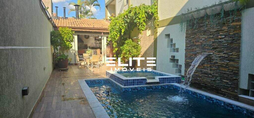 Casa à venda no Santa Maria: 