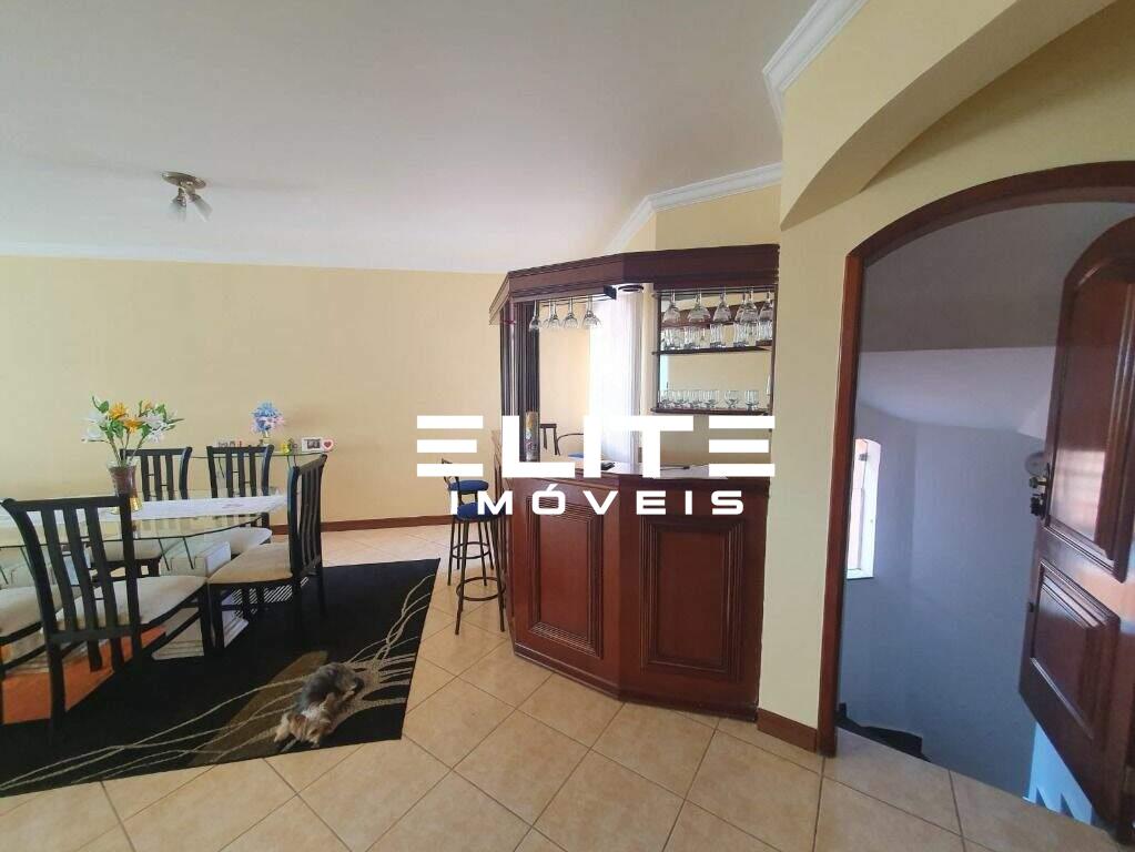 Sobrado à venda no Vila Cecília Maria: 