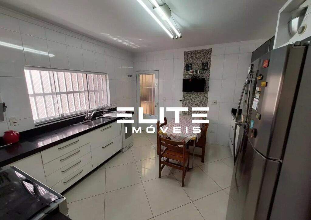 Sobrado à venda no Campestre: 