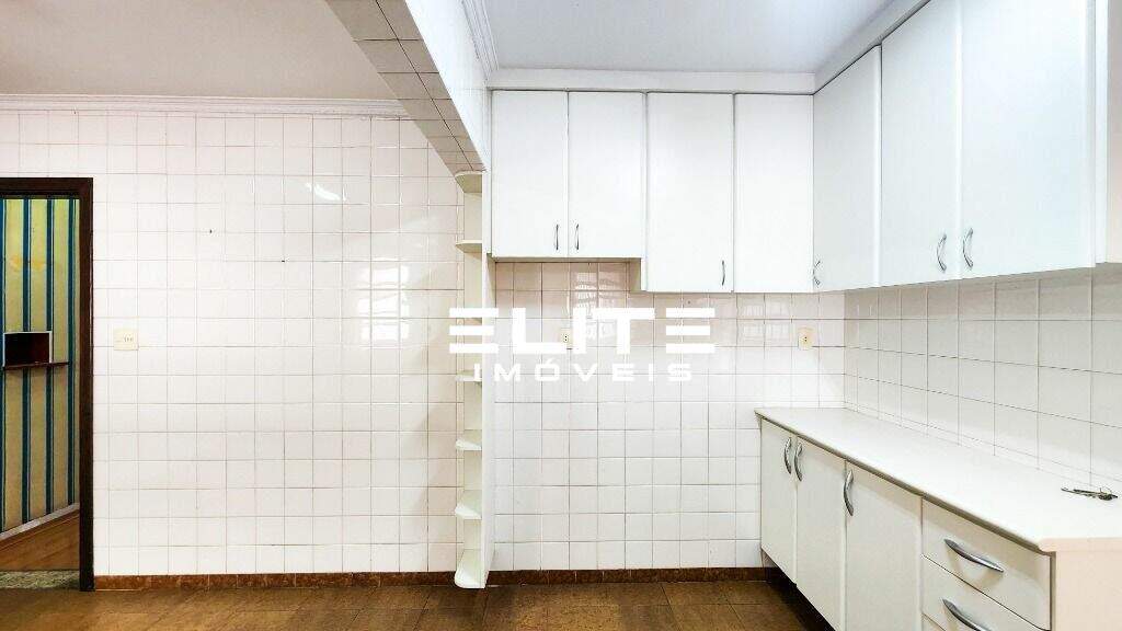 Sobrado à venda no Bairro Jardim: 