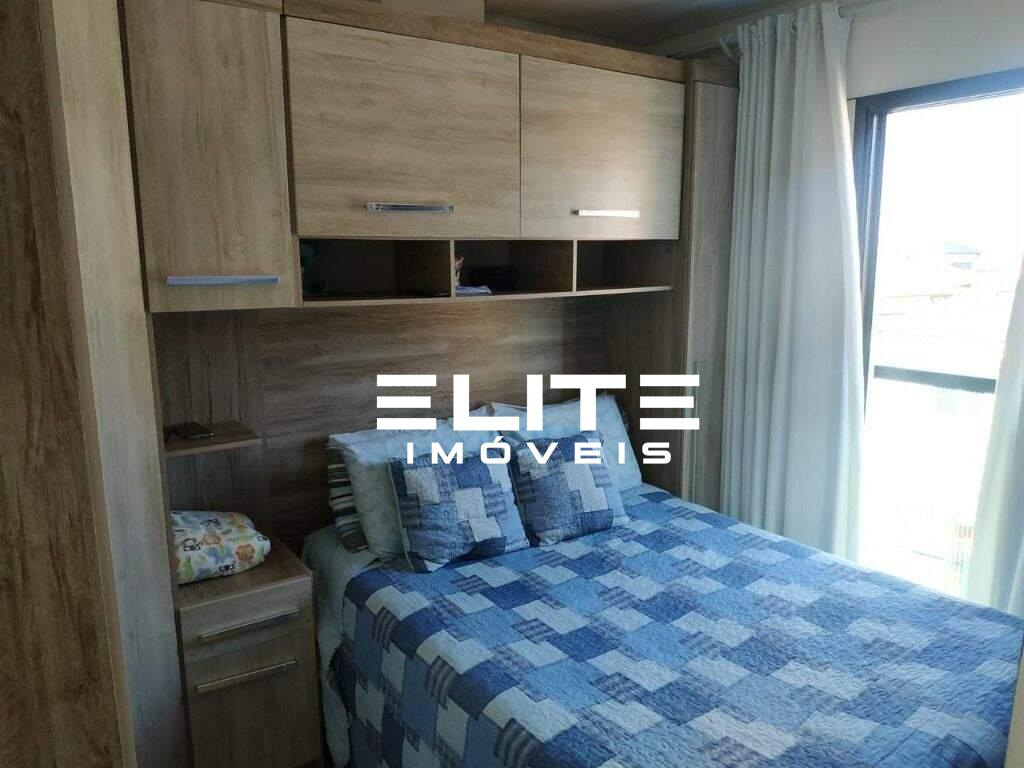 Apartamento à venda no Santa Teresinha: 