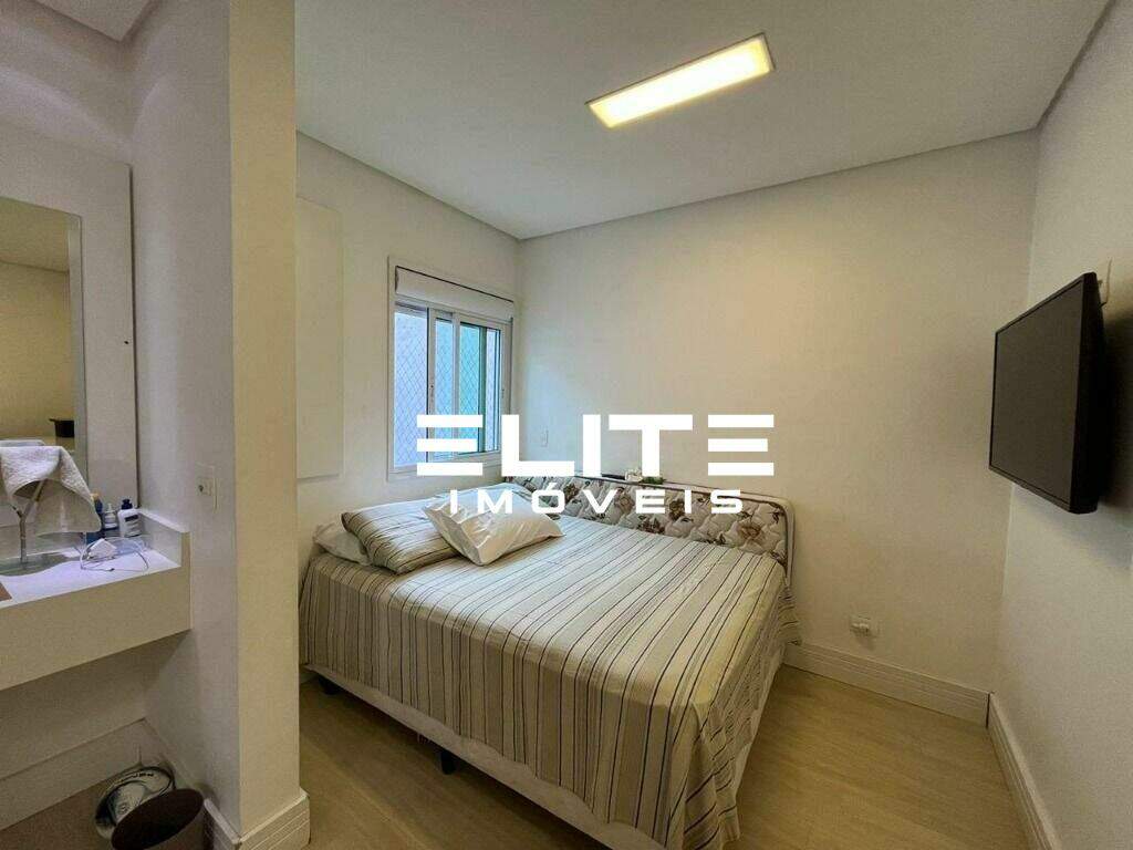 Sobrado à venda no Vila Vitória: 