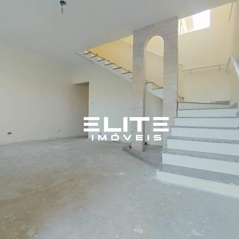 Sobrado à venda no Campestre: 