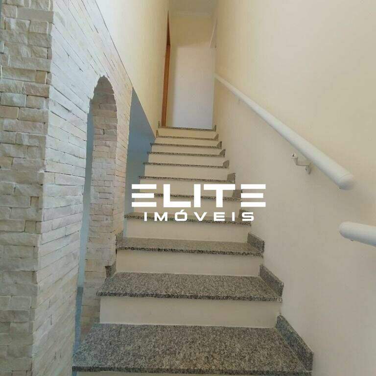 Sobrado à venda no Campestre: 