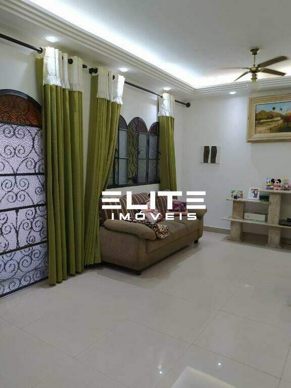 Sobrado à venda no Campestre: 