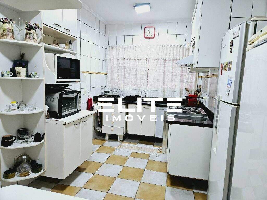 Sobrado à venda no Bairro Jardim: 