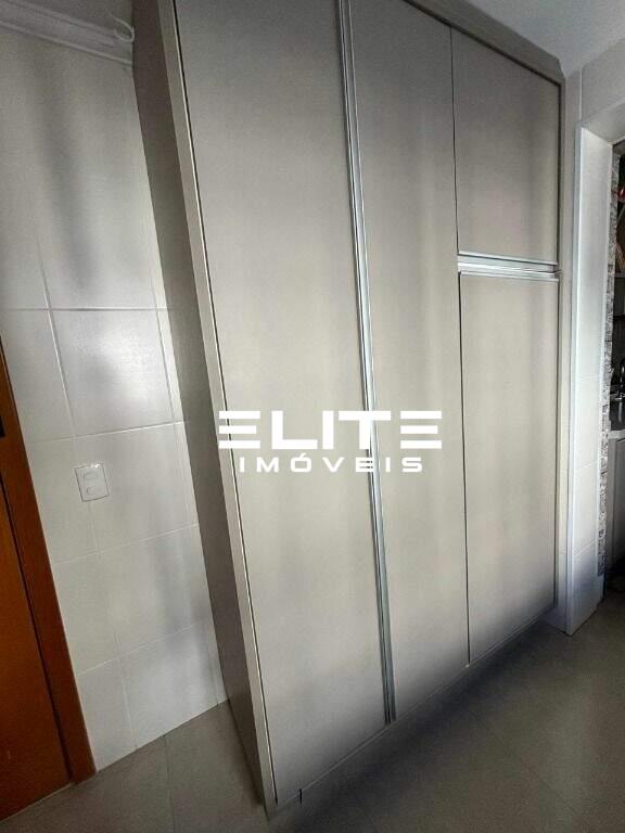 Apartamento à venda no Vila Scarpelli: 