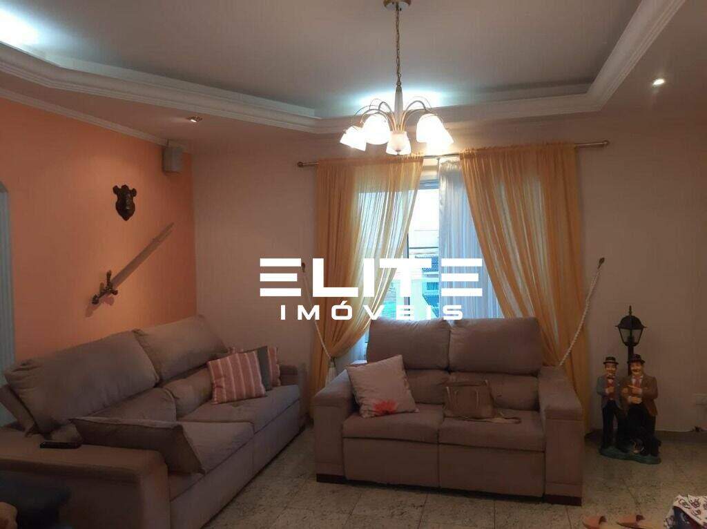 Sobrado à venda no Dos Casa: 