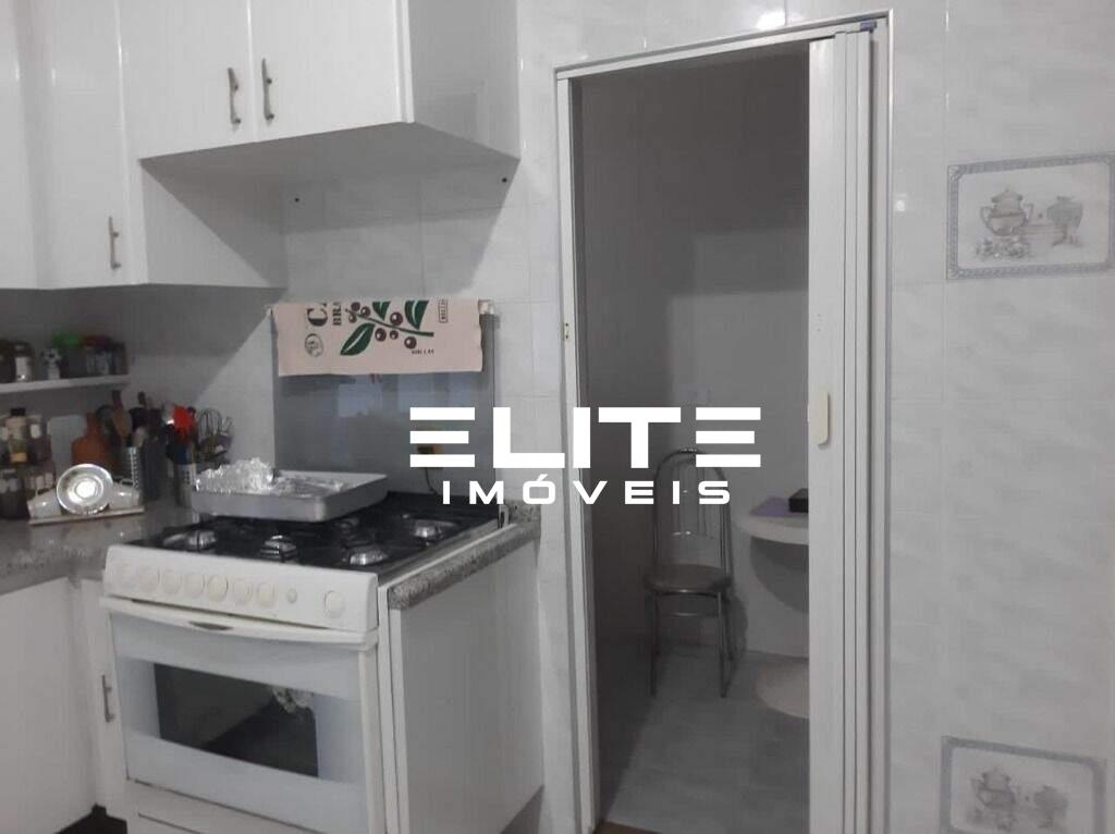 Sobrado à venda no Dos Casa: 