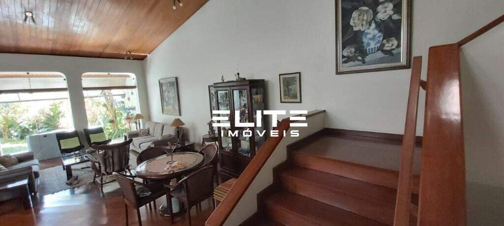 Sobrado à venda no Campestre: 