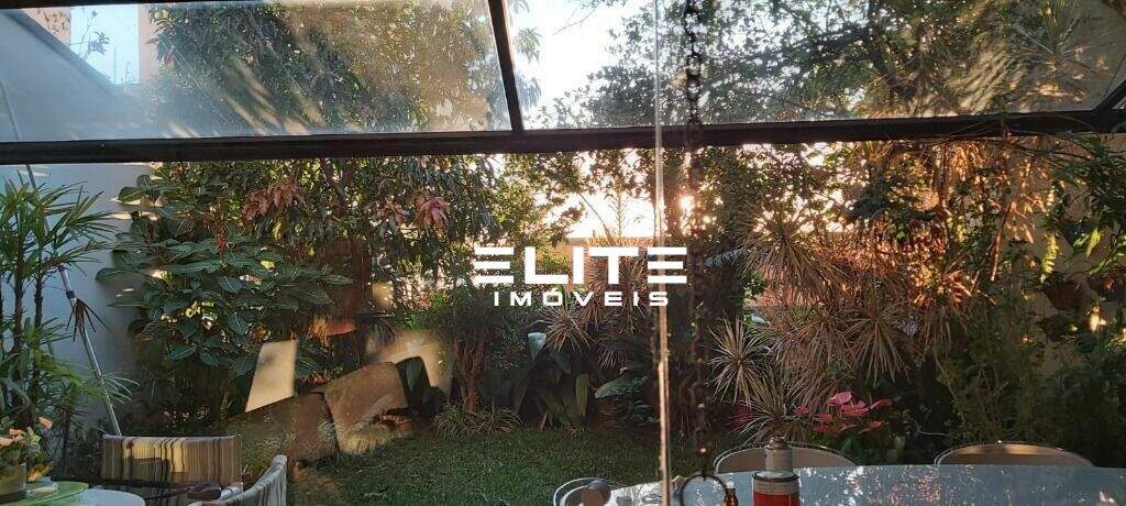 Sobrado à venda no Campestre: 