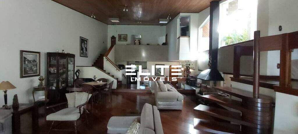 Sobrado à venda no Campestre: 