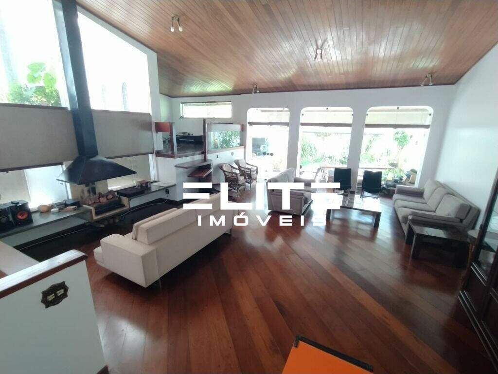 Sobrado à venda no Campestre: 