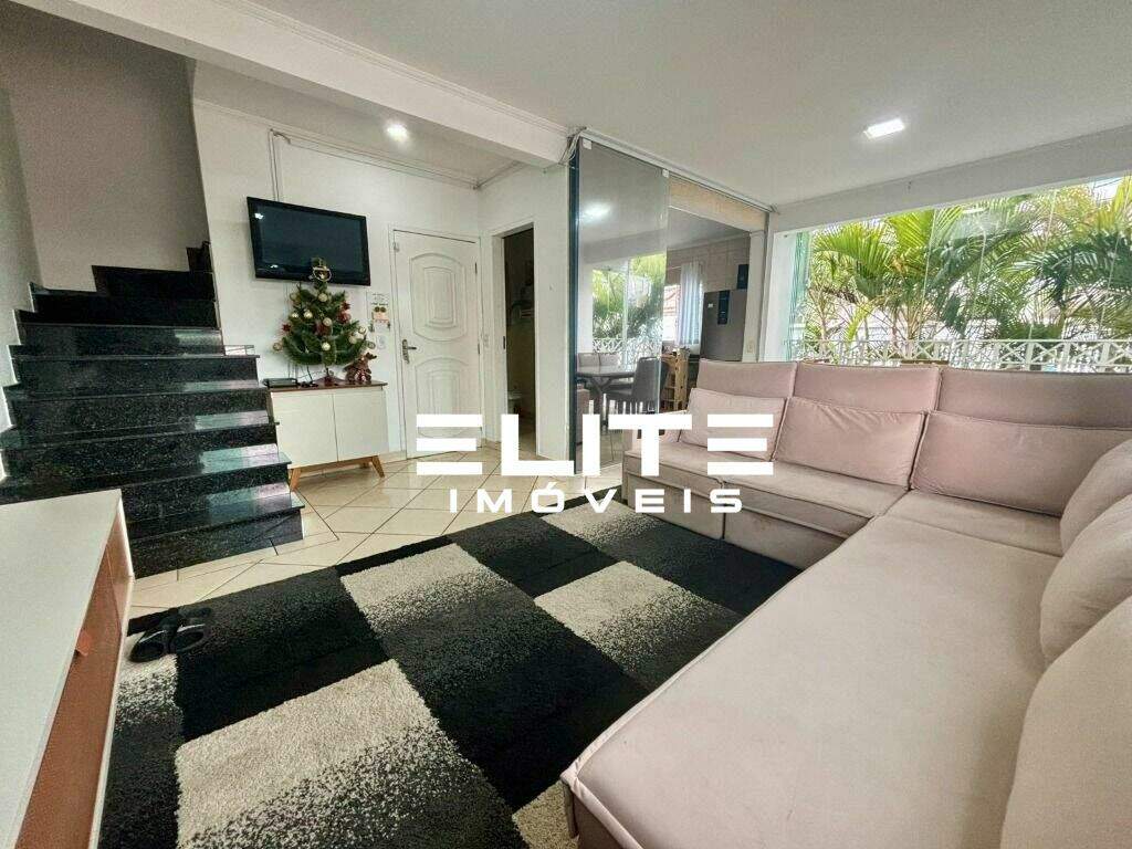 Sobrado à venda no Vila Floresta: 