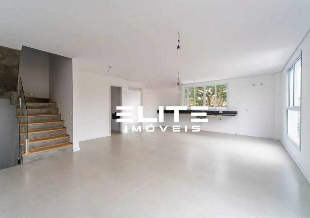 Sobrado à venda no Vila Floresta: 