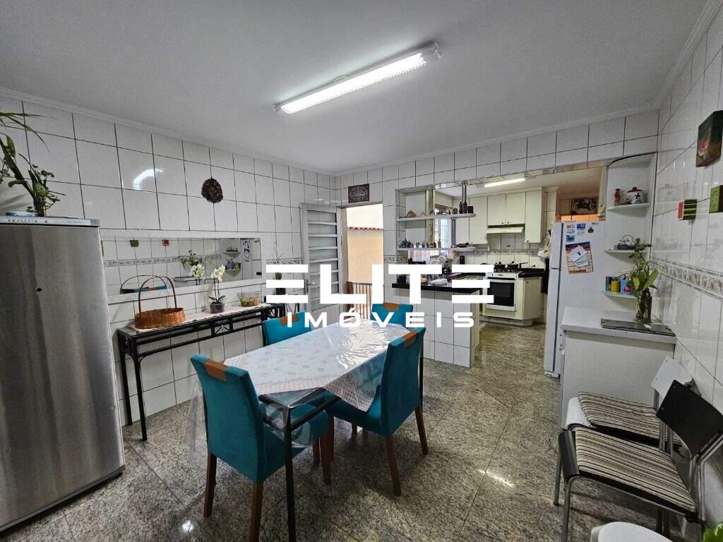 Sobrado à venda no Vila Valparaíso: 