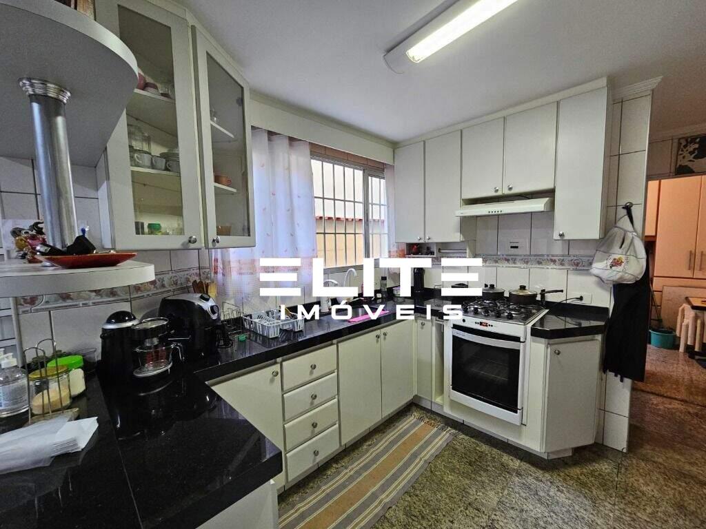 Sobrado à venda no Vila Valparaíso: 