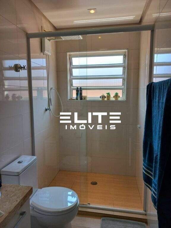 Sobrado à venda no Jardim Bela Vista: 