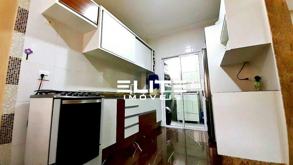 Sobrado à venda no Campestre: 