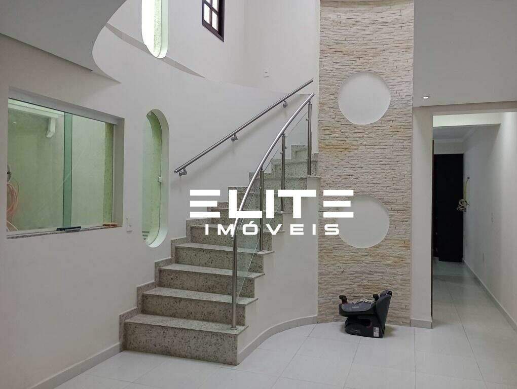 Sobrado à venda no Vila Pires: 