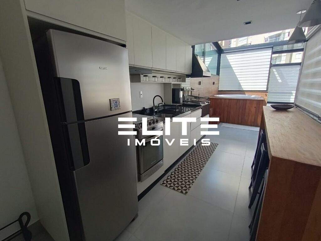 Cobertura à venda no Bairro Jardim: 