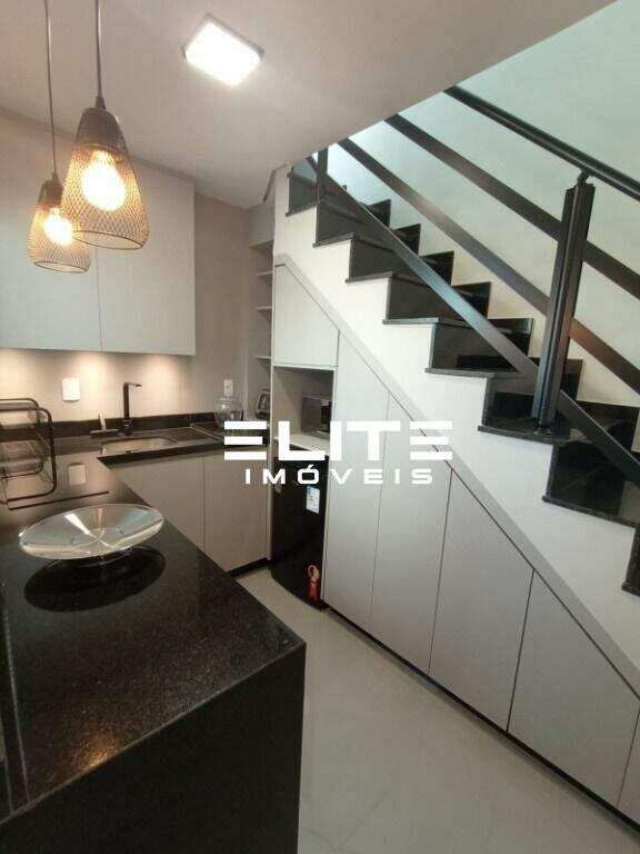 Cobertura à venda no Bairro Jardim: 