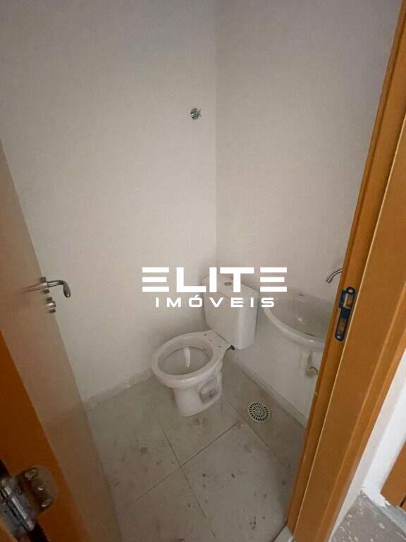 Sala à venda no Centro: 