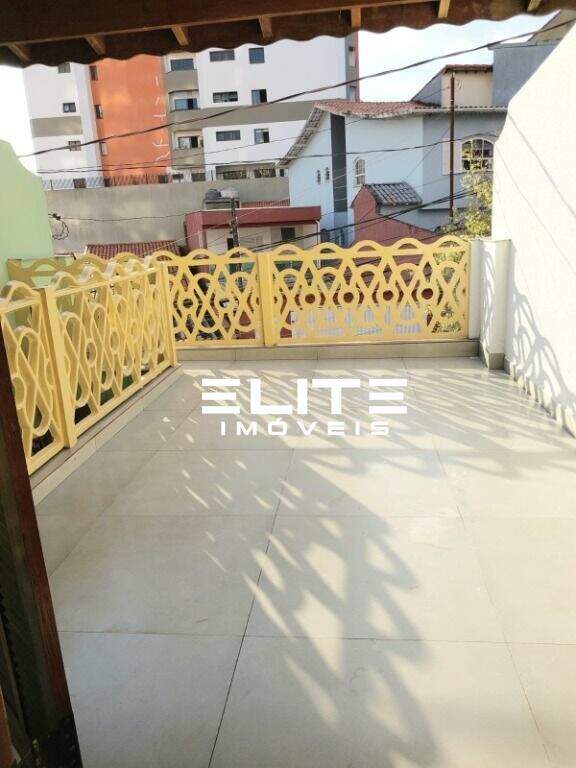 Sobrado à venda no Vila Valparaíso: 