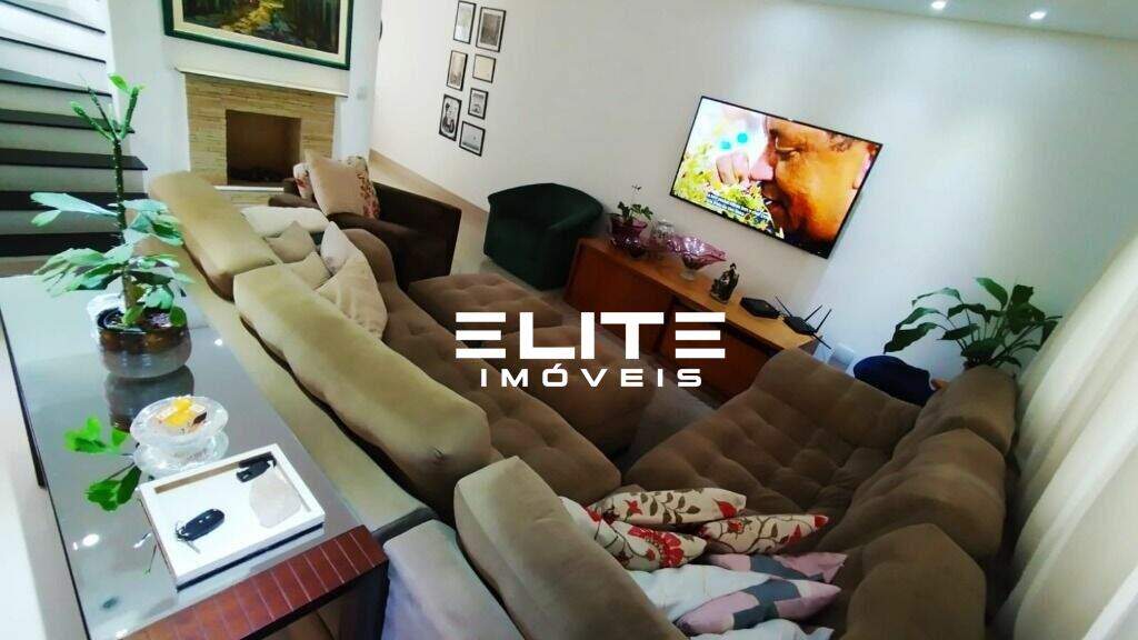 Sobrado à venda no Bairro Jardim: 