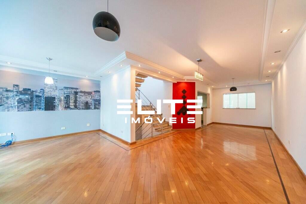 Sobrado à venda no Vila Gilda: 