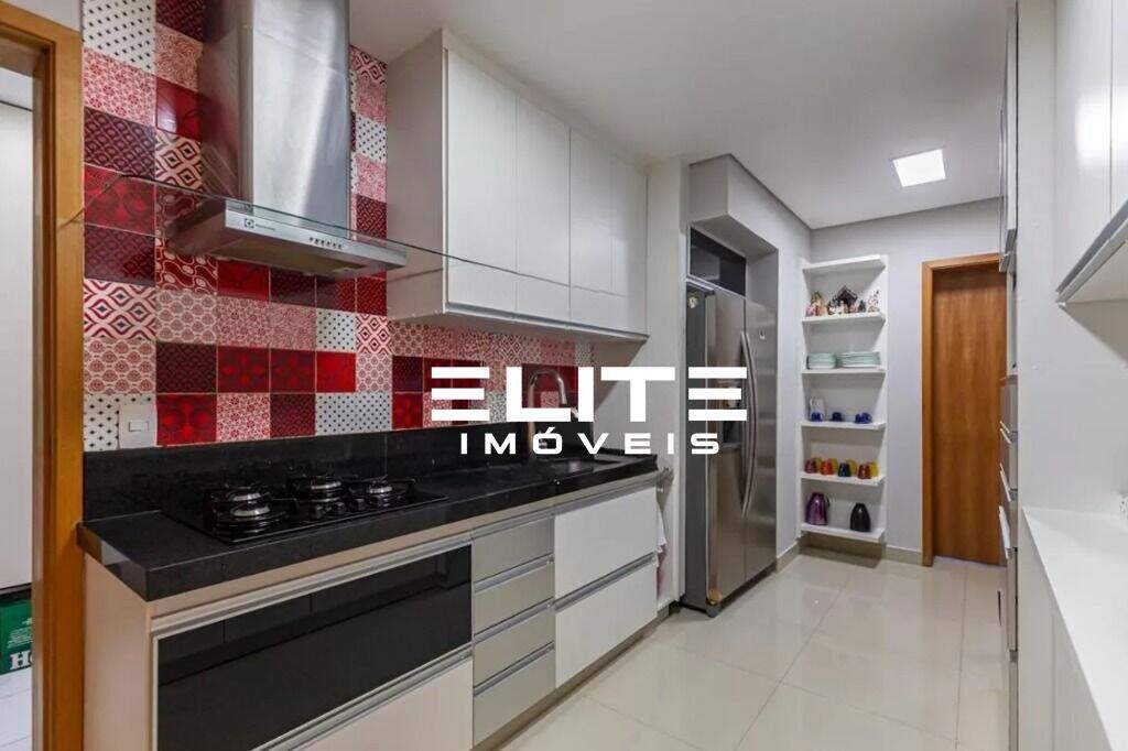 Cobertura à venda no Vila Valparaíso: 