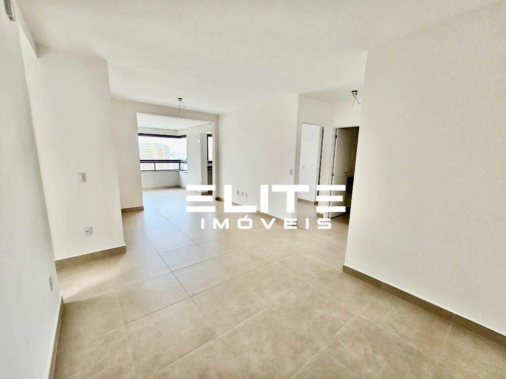 Apartamento à venda no Vila Bastos: 