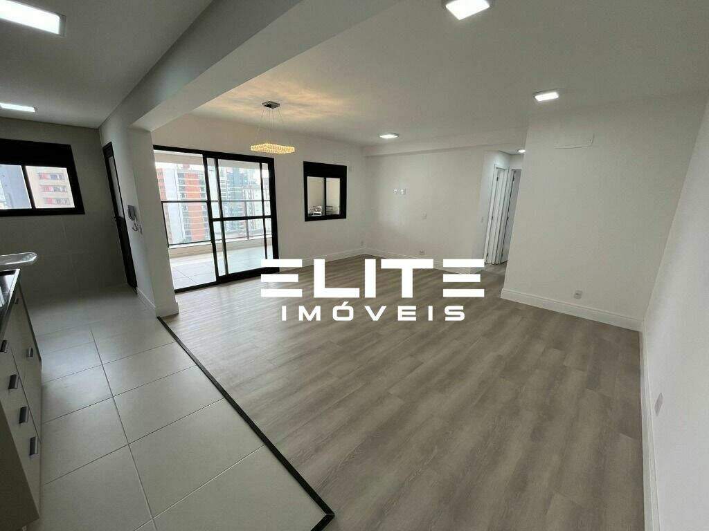 Apartamento à venda no Vila Bastos: 