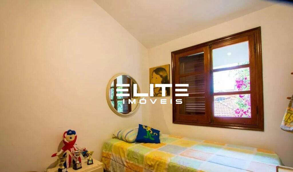 Casa à venda no Centro: 