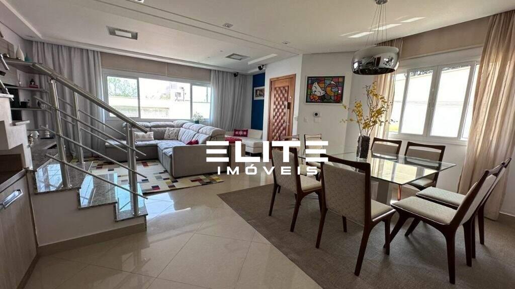 Sobrado à venda no Jardim Lavínia: 